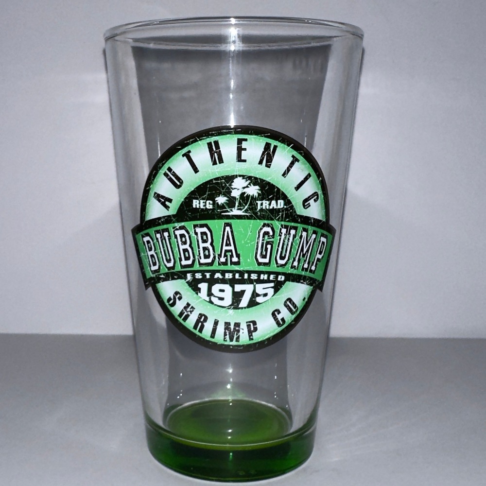 Authentic Bubba Gump Shrimp Co Souvenir Green Bottom Distressed‎ Logo Pint Glass